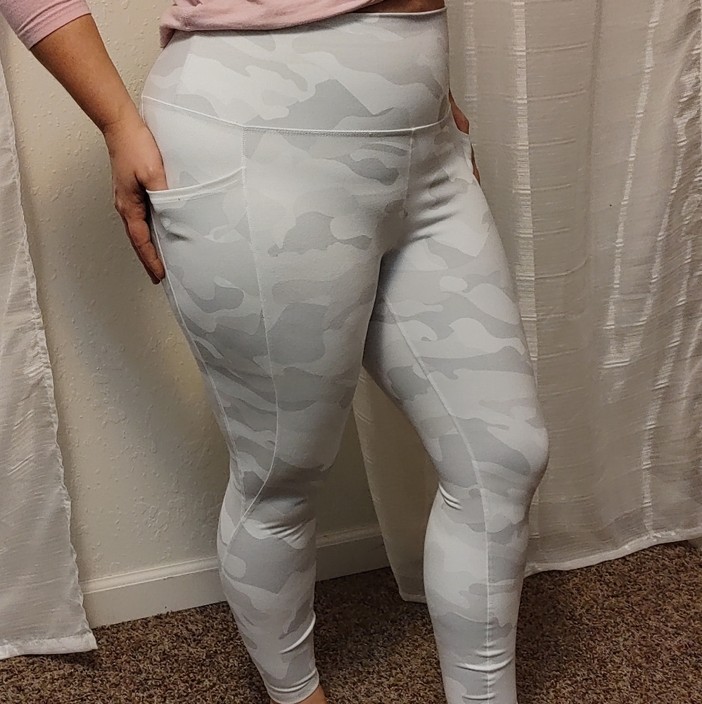 White Camo Leggings